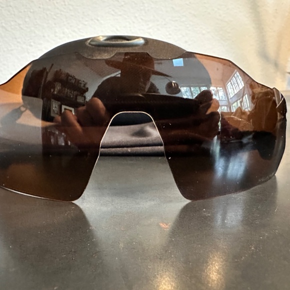 OAKLEY Jawbreaker glasses with photo chromatic + polarized lenses etc - Picture 3 of 10